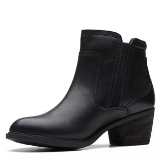 Clarks - Women's Neva Zip Boot