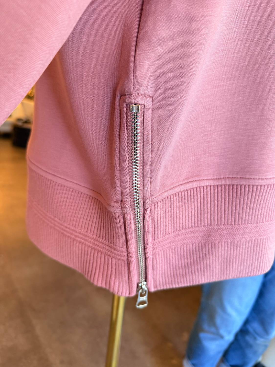 Varley - Women's Loxley Raglan Boyfriend Sweatshirt