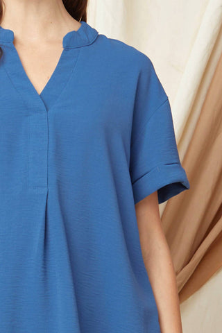 Entro - Textured Placket Top