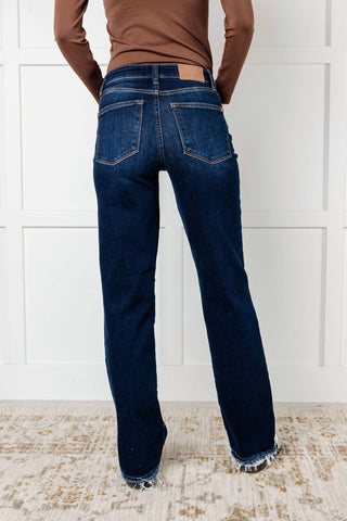 Judy Blue - Mid Rise Frayed Hem Straight Leg Jean