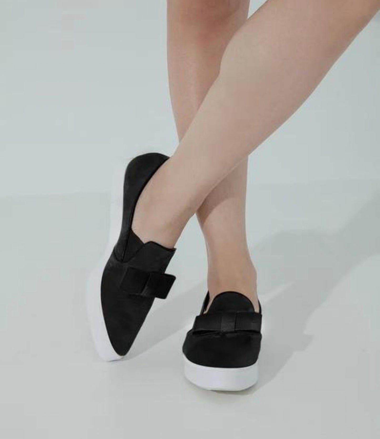 All Black - Tux Sneaker