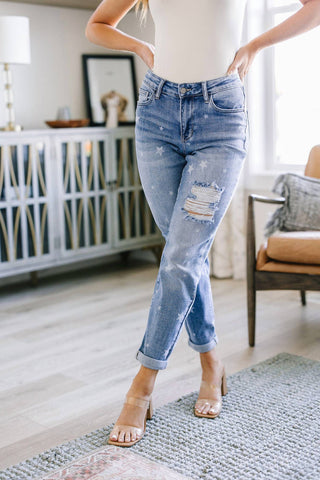 Judy Blue - Star Crossed Boyfriend Jeans