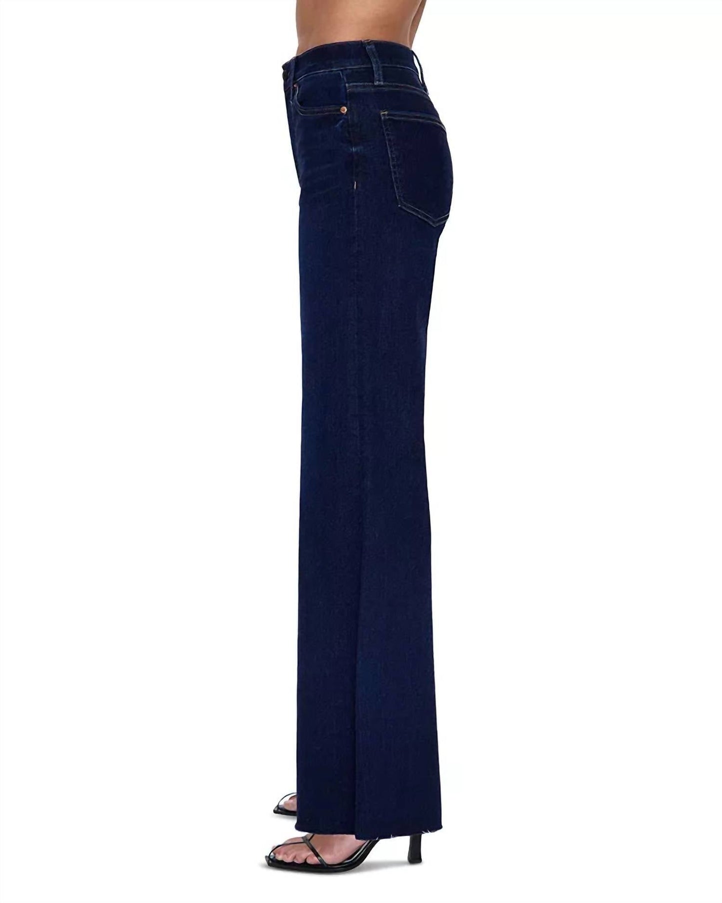 Pistola - Izzy Mid Rise Wide Leg Crop Jean