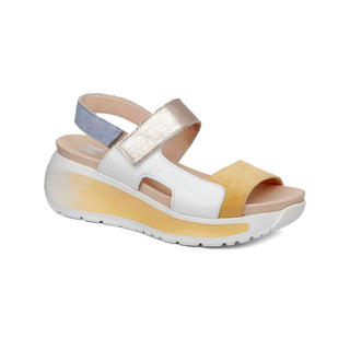 Callaghan - Women's Pesca Sandals