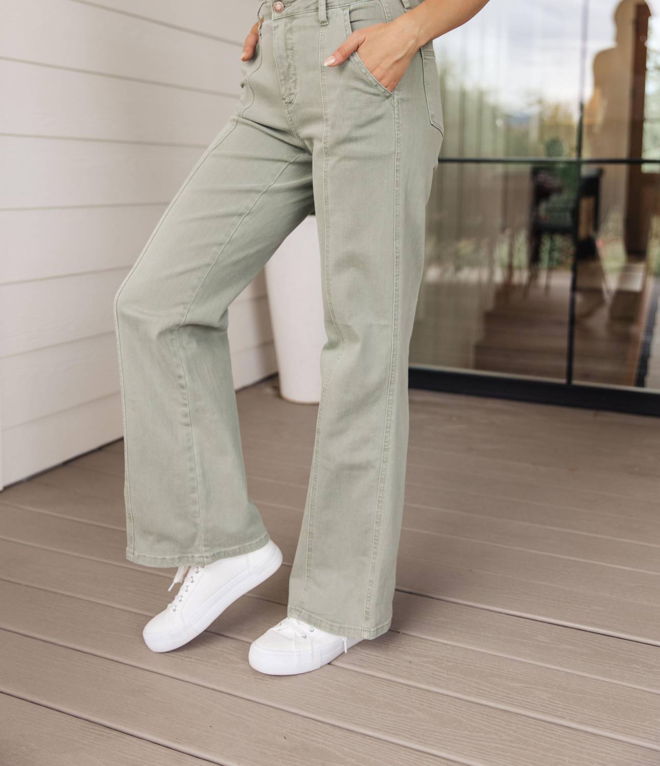 Judy Blue - High Rise Front Seam Straight Jeans