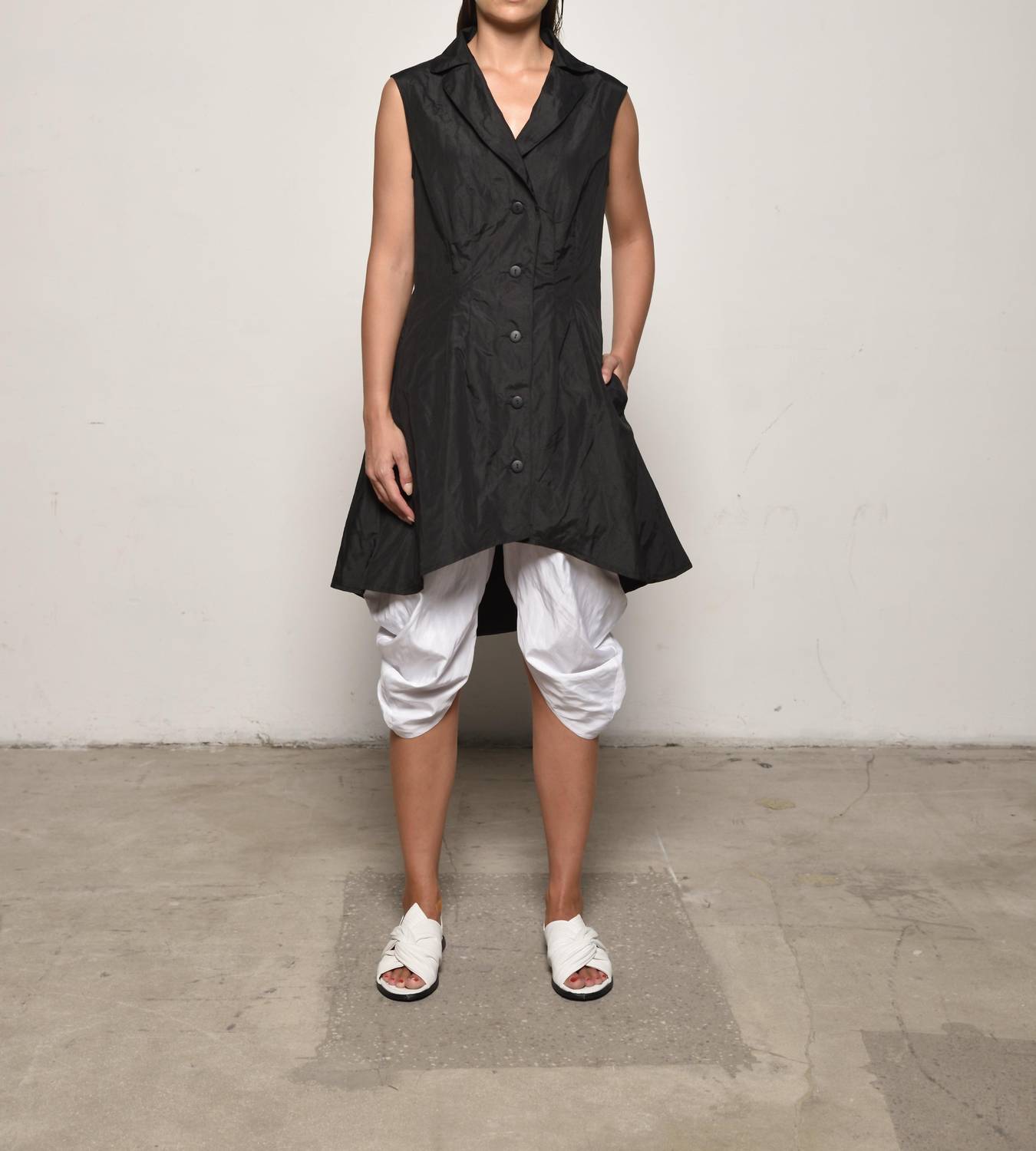 Simply Mila - Imperial Collar Tunic