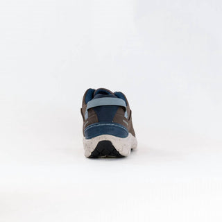 Clarks - Women's Wave Range Waterproof Senakers