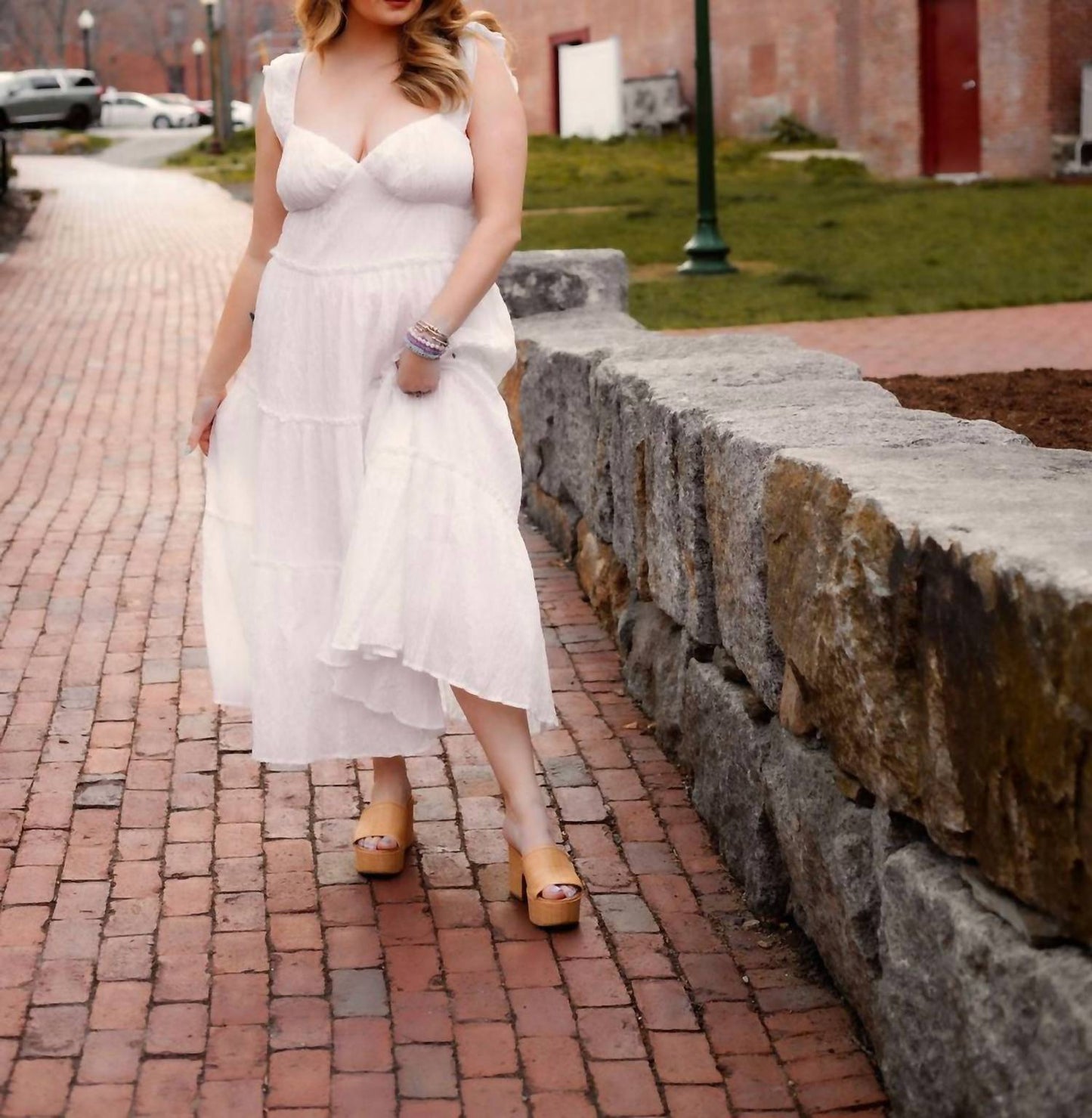 Le Lis - Small Town Girl Maxi Dress