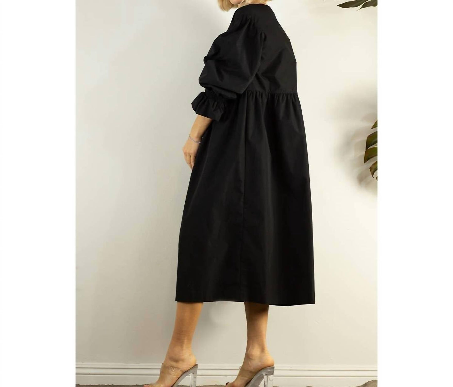 Mulla - The Shape Midi Dress