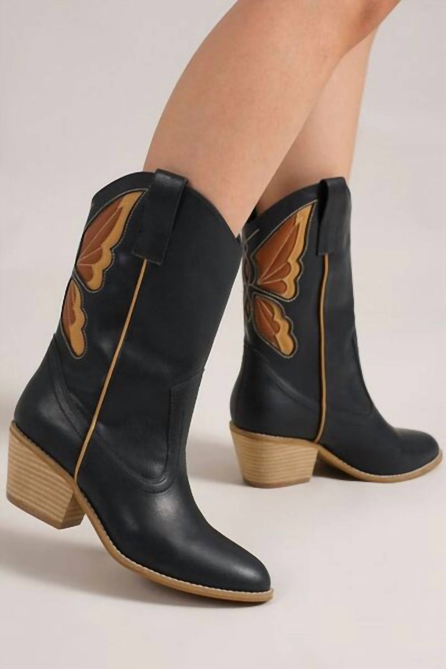 Beast Fashion - Women's Butterfly Cut Point Toe Boots