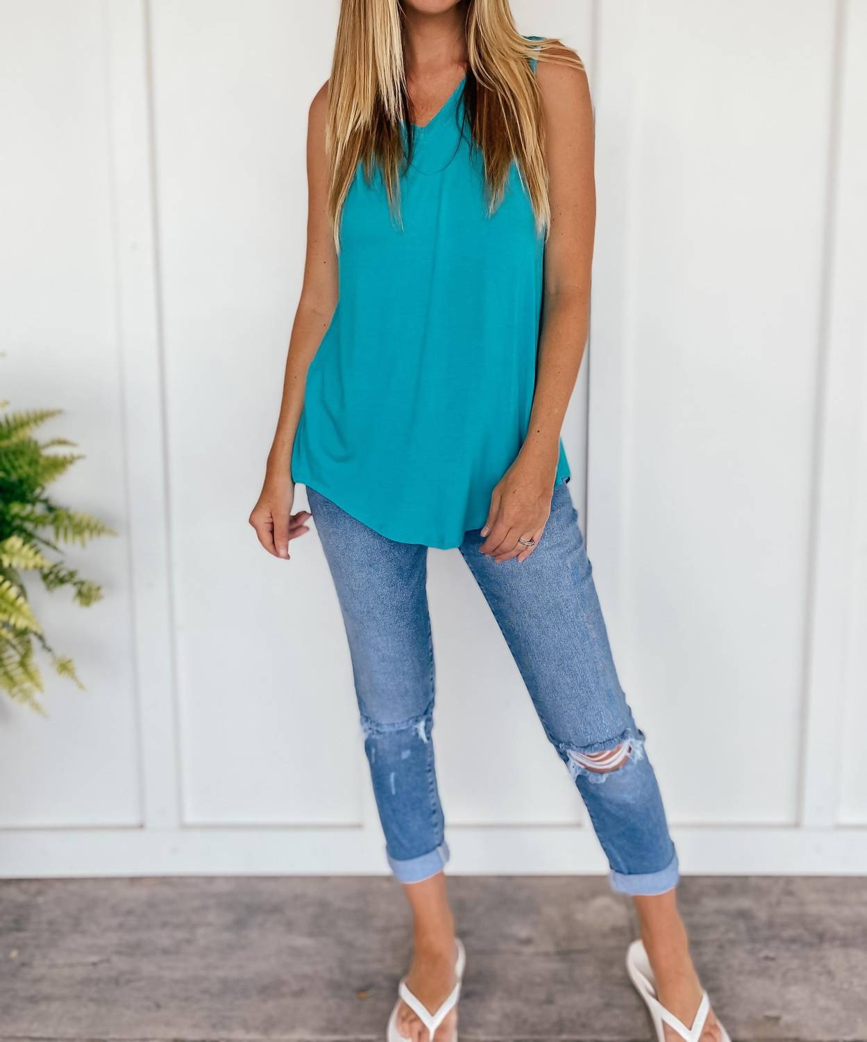 Zenana - Relaxed And Luxe Sleeveless Top