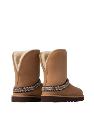 Ugg - Women's Classic Short Crescent Boot