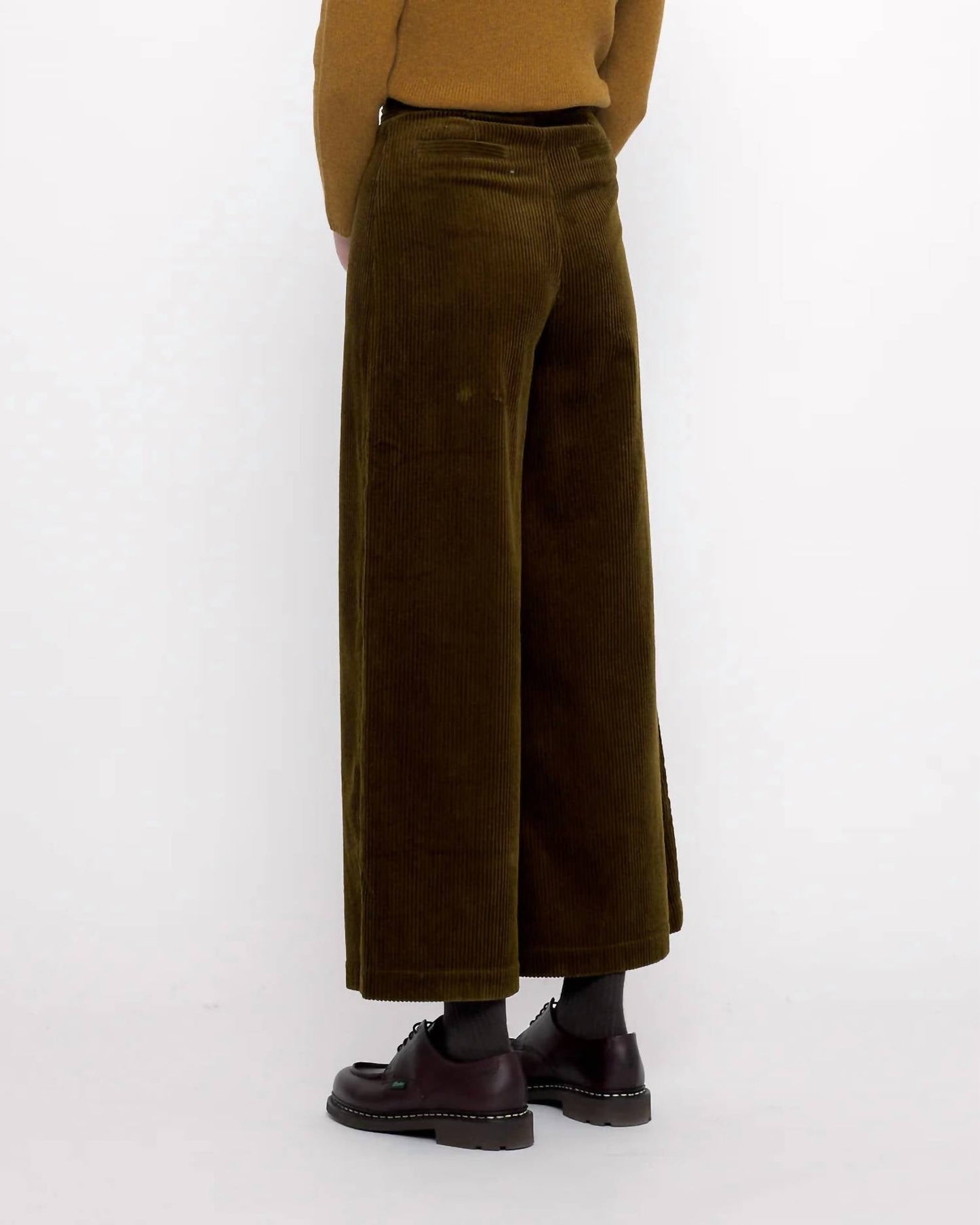 7115 By Szeki - Classic Wide Leg Trouser