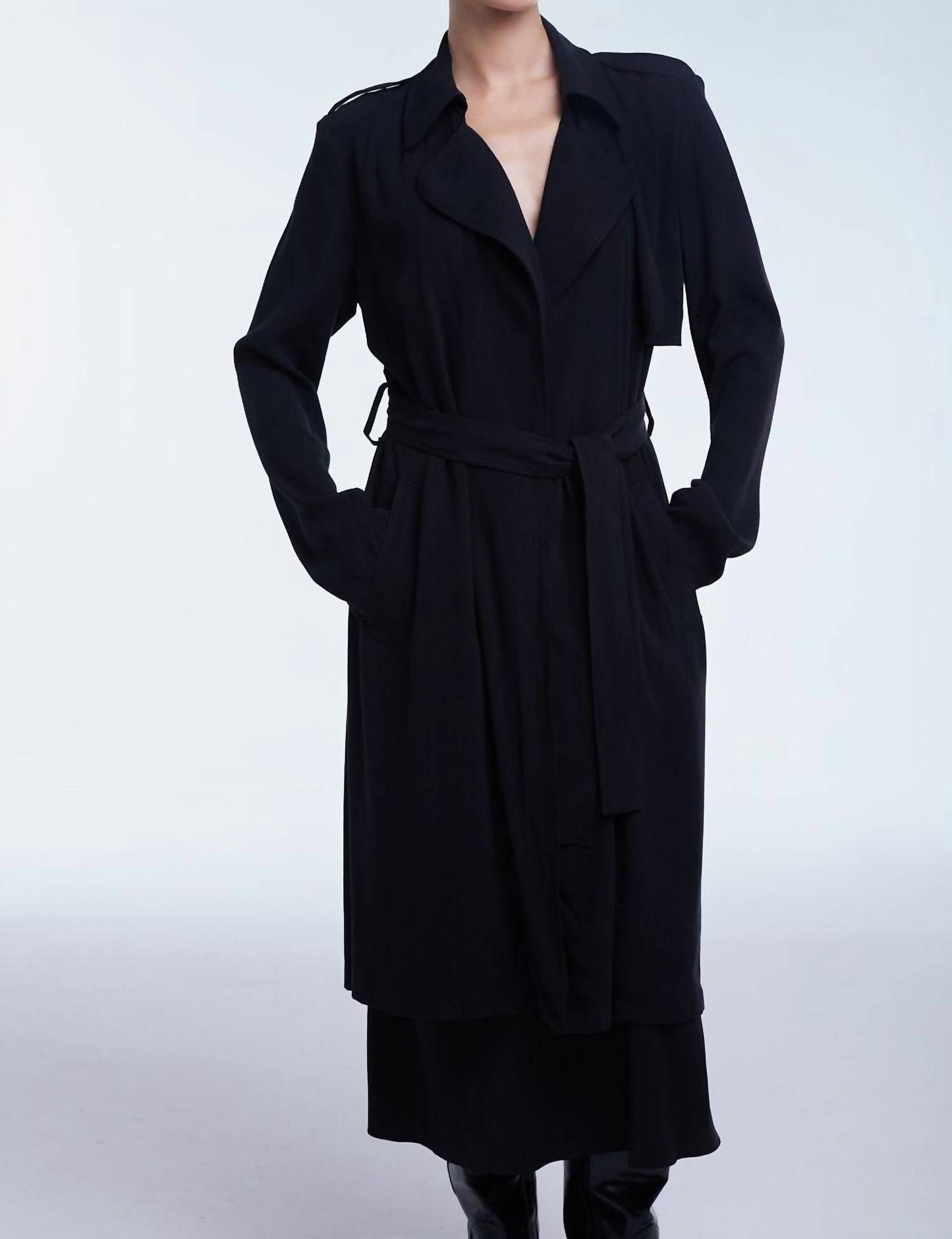 Dāl The Label - Flowy Lapel Trench Coat