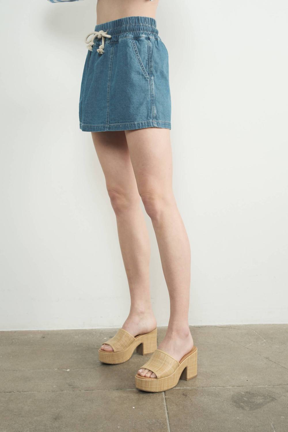 Aaron & Amber - Smocked Waistband Skorts