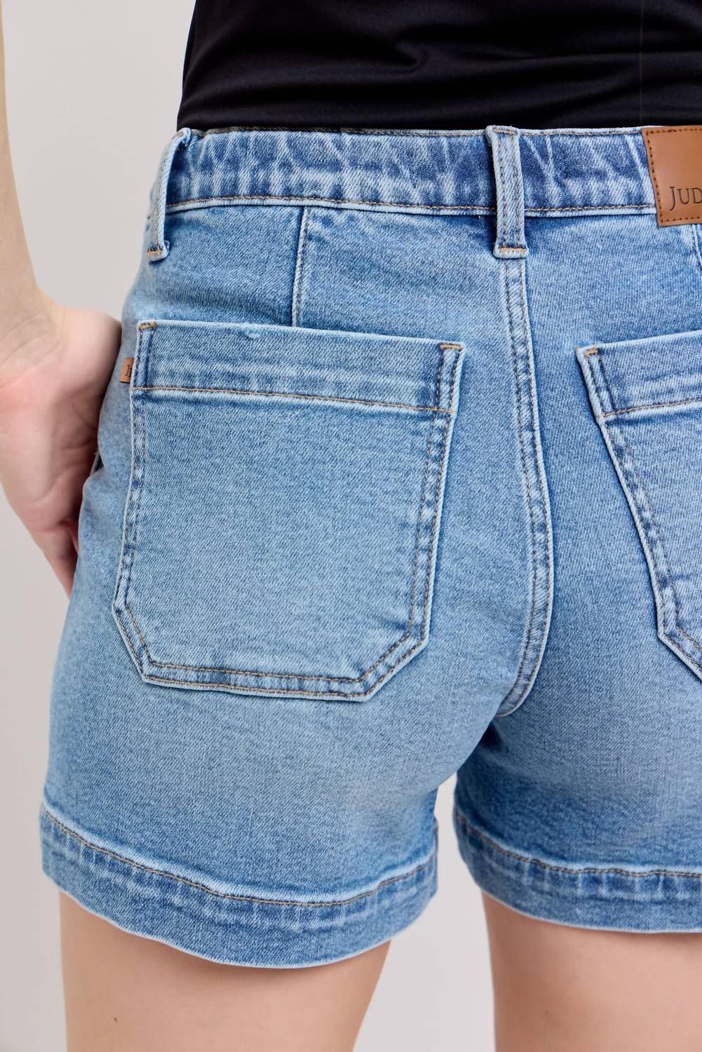 Judy Blue - Vintage Jogger Shorts