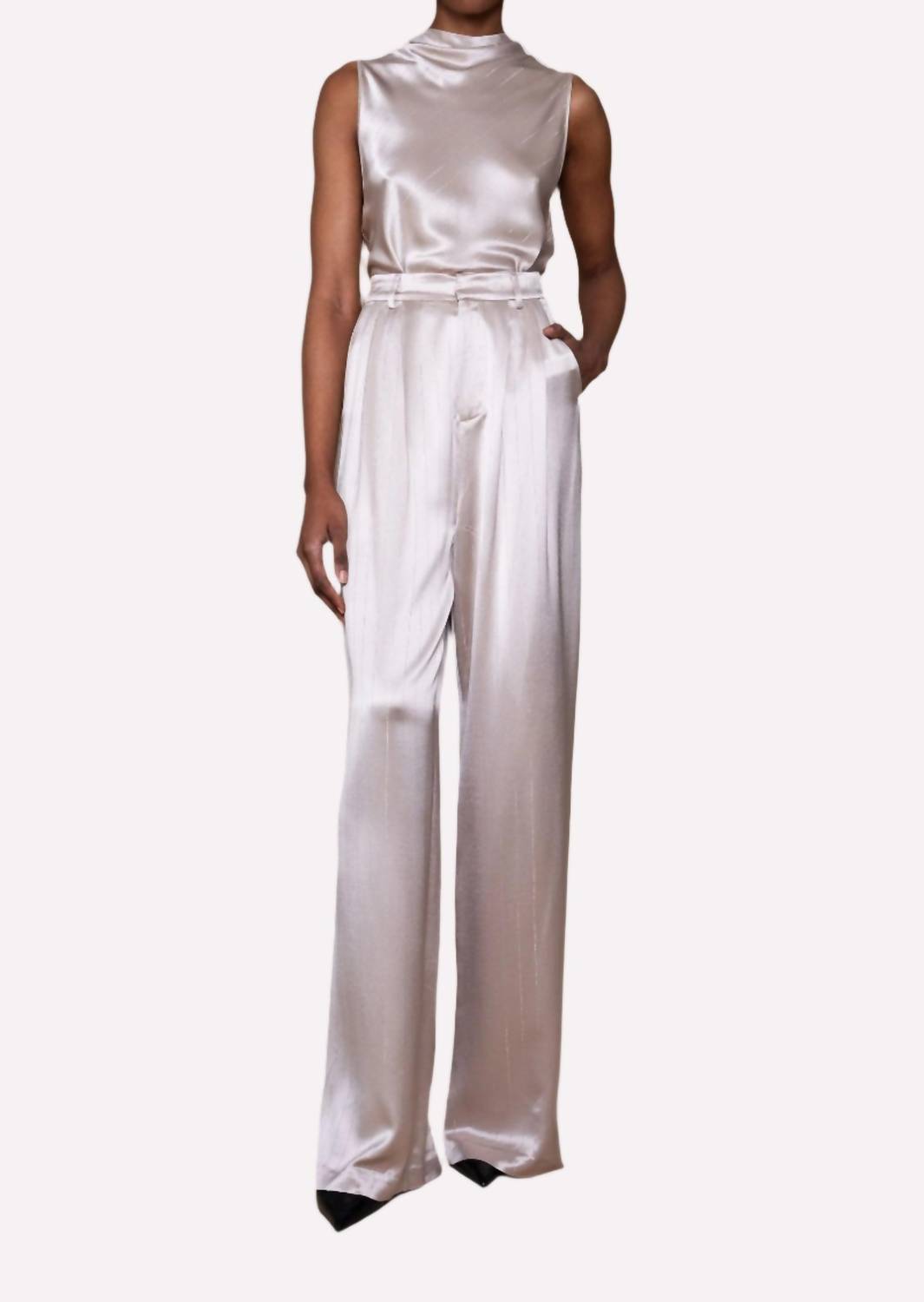 Nonchalant Label - Laura Sleeveless Top
