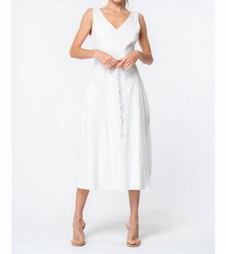 Ciebon - Carrie Embroidered Feather Midi Dress