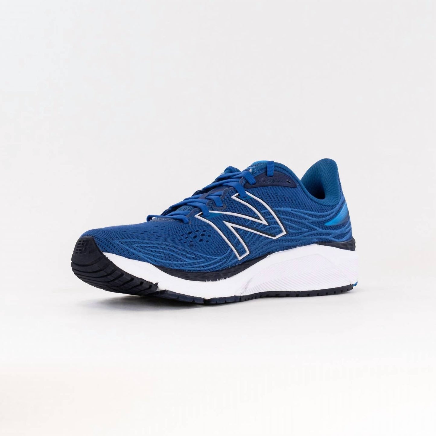 New Balance - Men's Fresh Foam 860V12 Running Shoes
