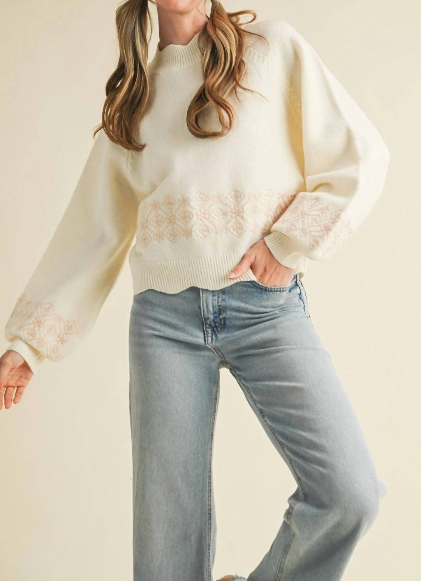 &Merci - Scallop Hem Embroidered Sweater
