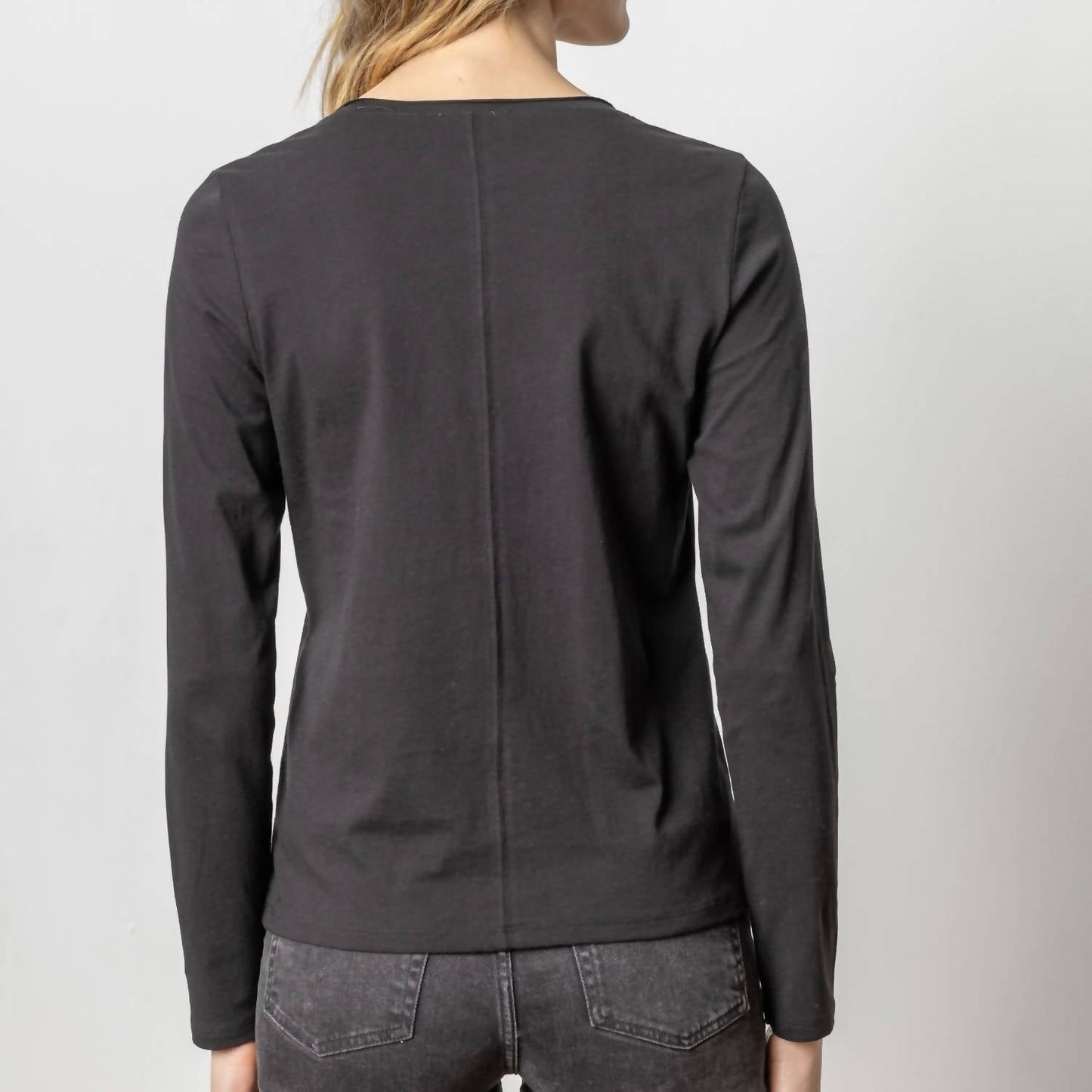 Lilla P - Rolled Edge V-neck Top