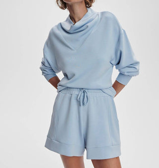 Varley - Atrium High Rise 4.5' Short