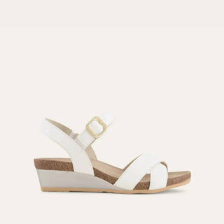 Naot - WOMEN'S THRONE SANDAL