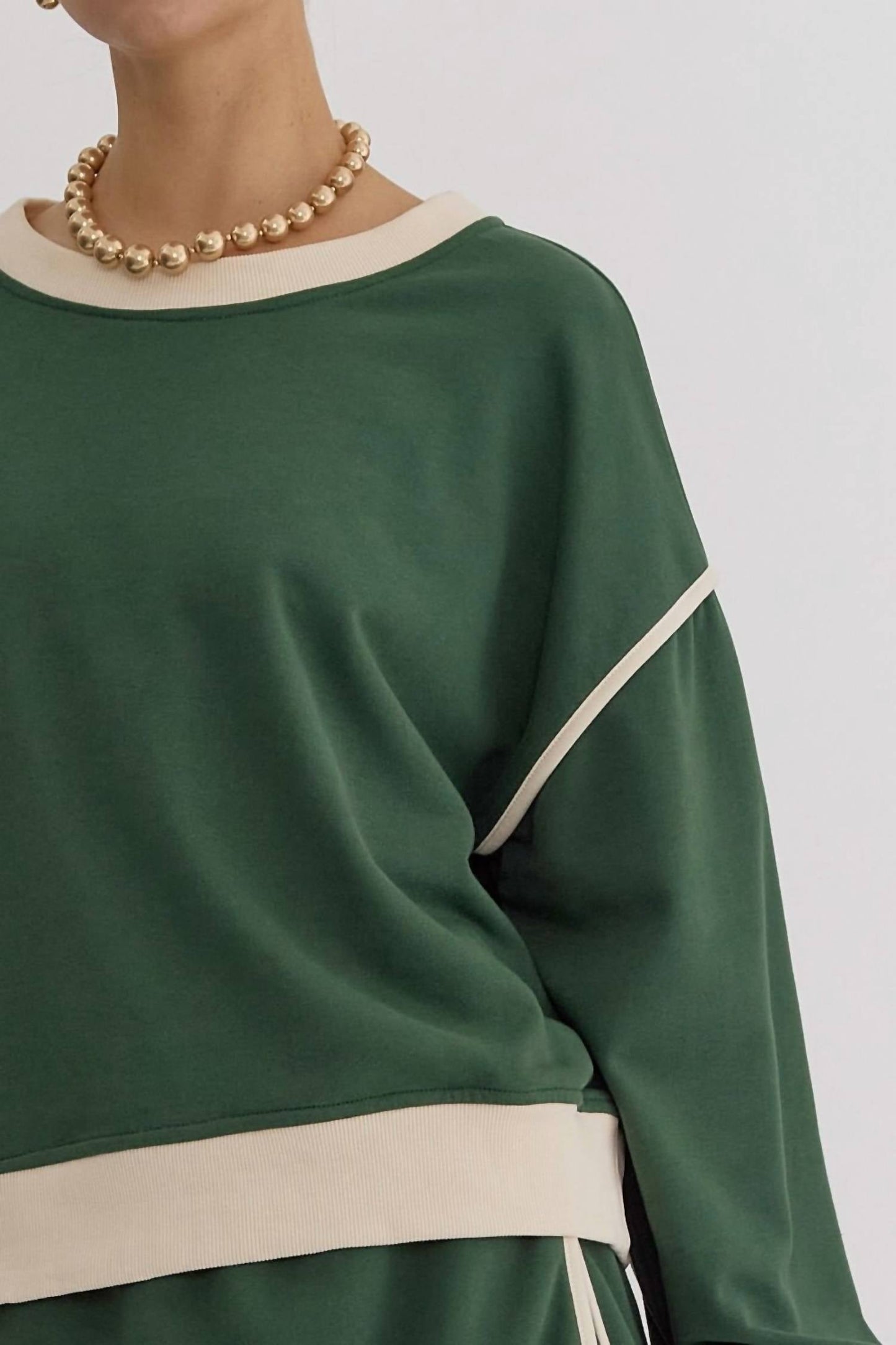 Entro - Solid Contrast Trim Long Sleeve Top
