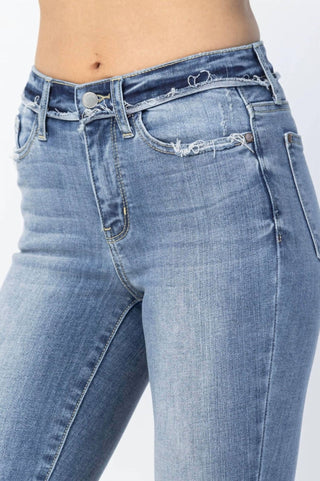 Judy Blue - Mid Rise Skinny Jeans