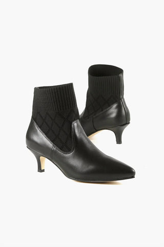 All Black - WOMEN ANKLE SOCK KITTEN HEEL