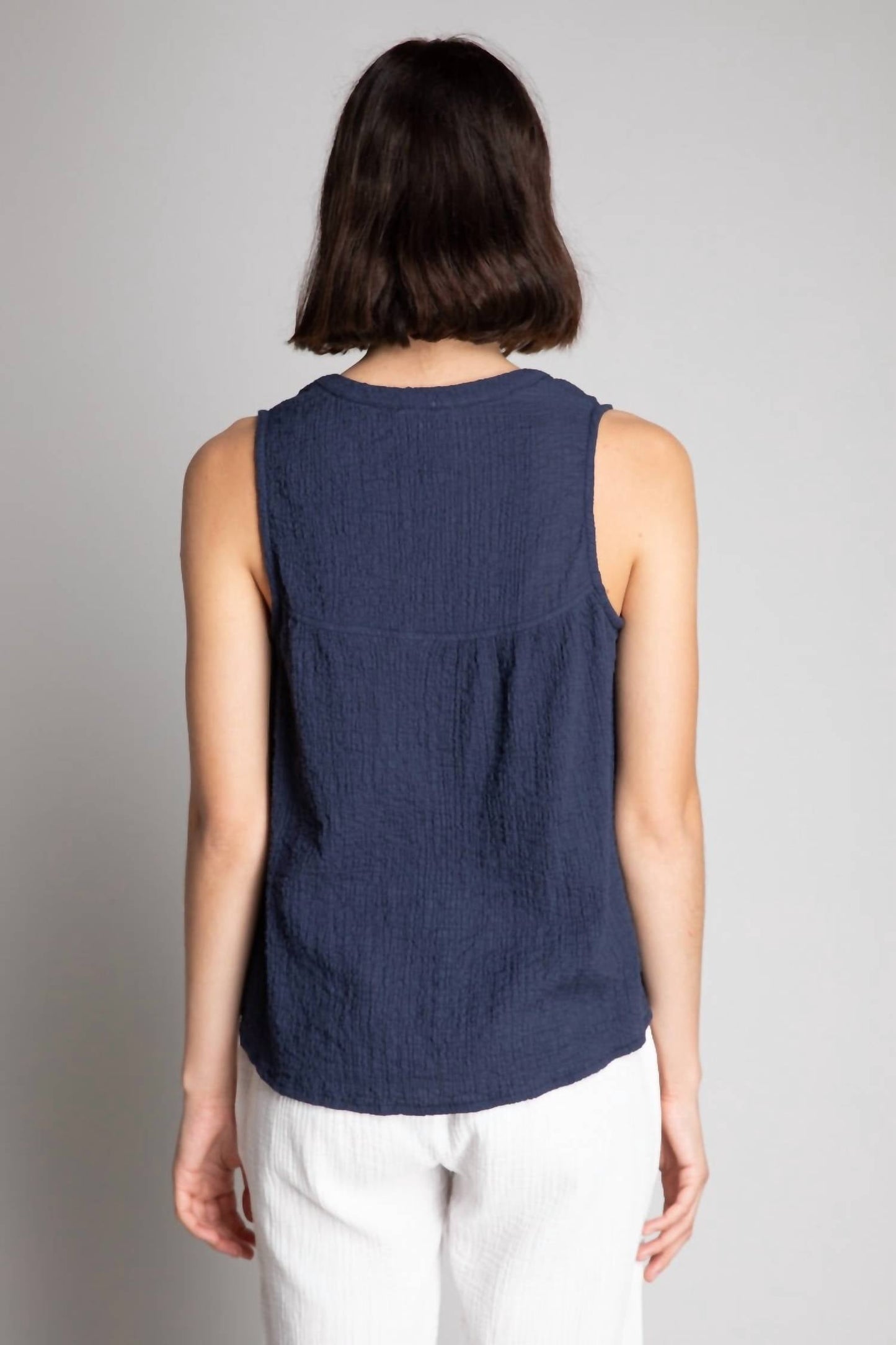 124 Voltaire - Breezy Sleeveless Top