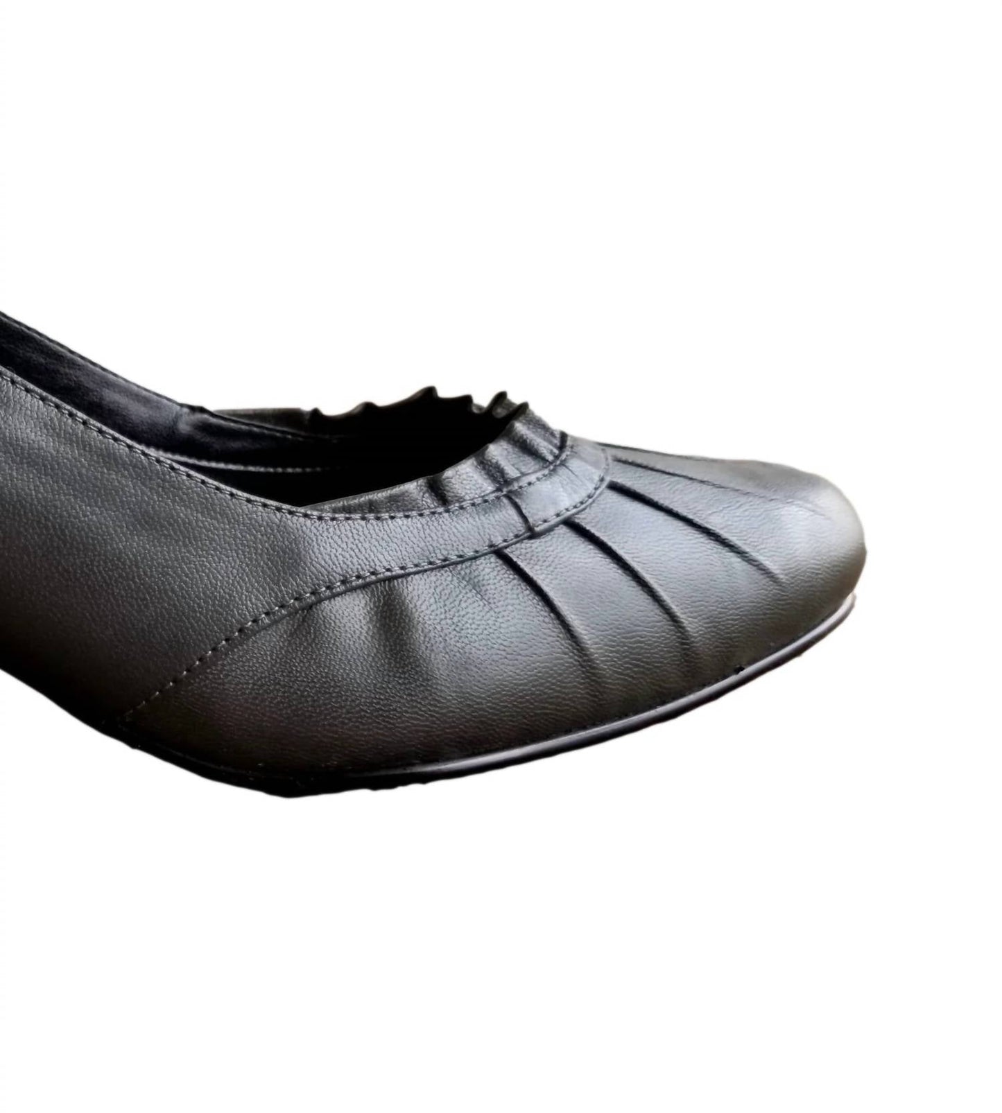 Ros Hommerson - Women's Capital Pumps