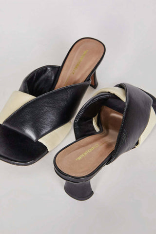 Intentionally Blank - Women's Tele Heels