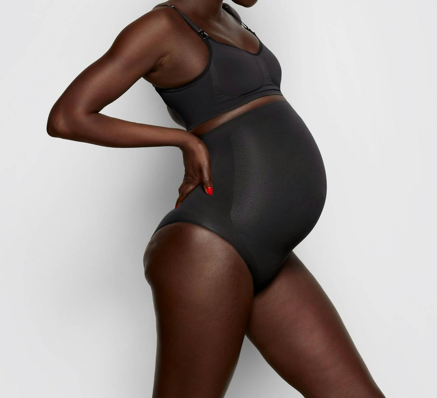 Skims - Seamless Sculpt Maternity Nursing Bra