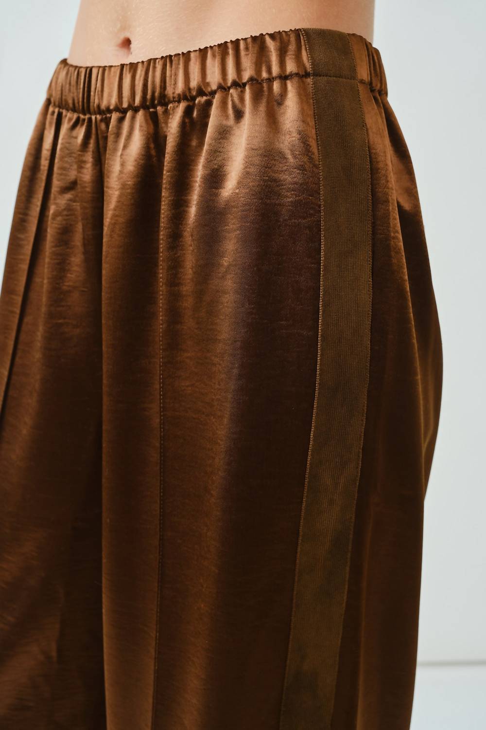 Aaron & Amber - Milo Satin Comfy Straight Pants