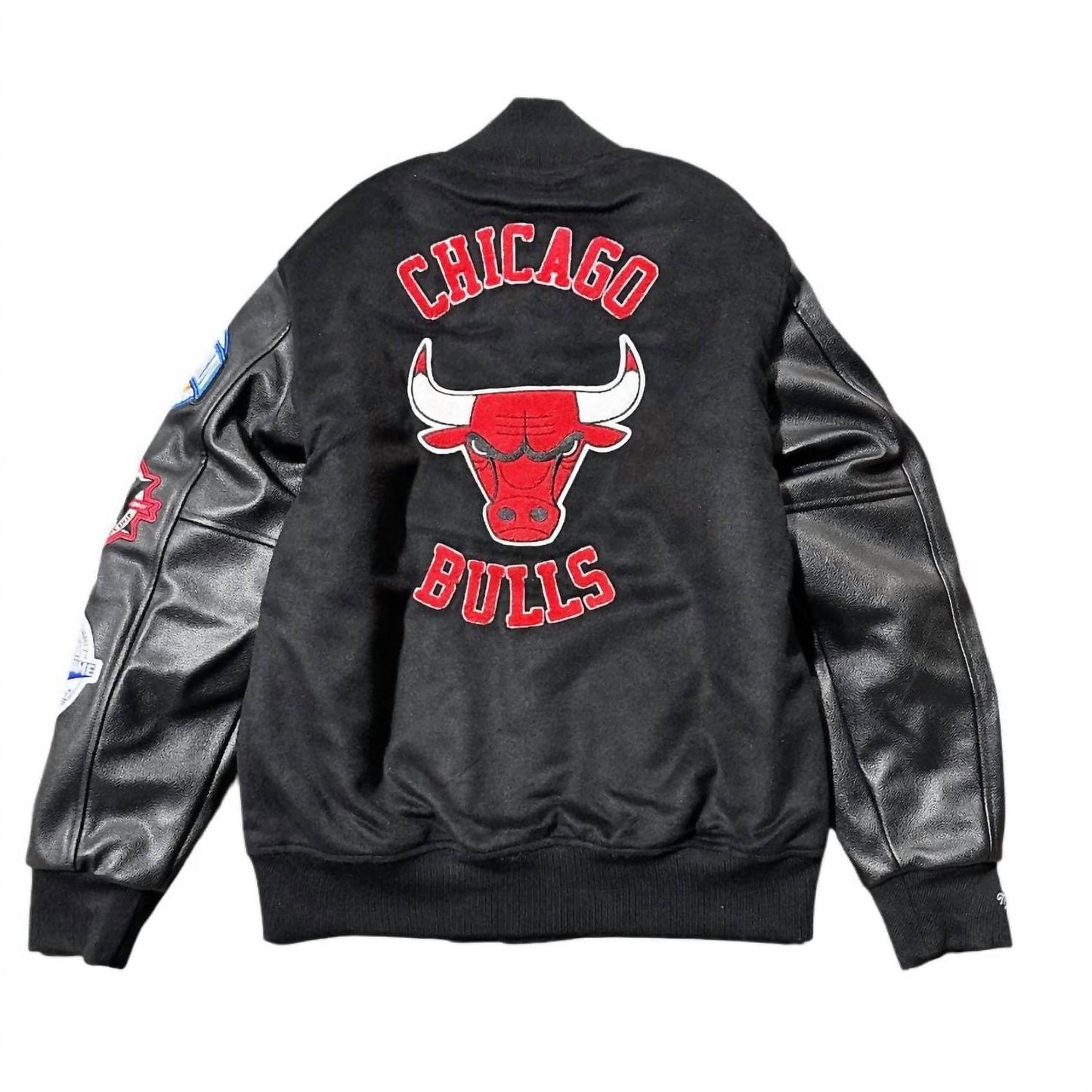 Mitchell & Ness - Chicago Bulls Varsity Jacket