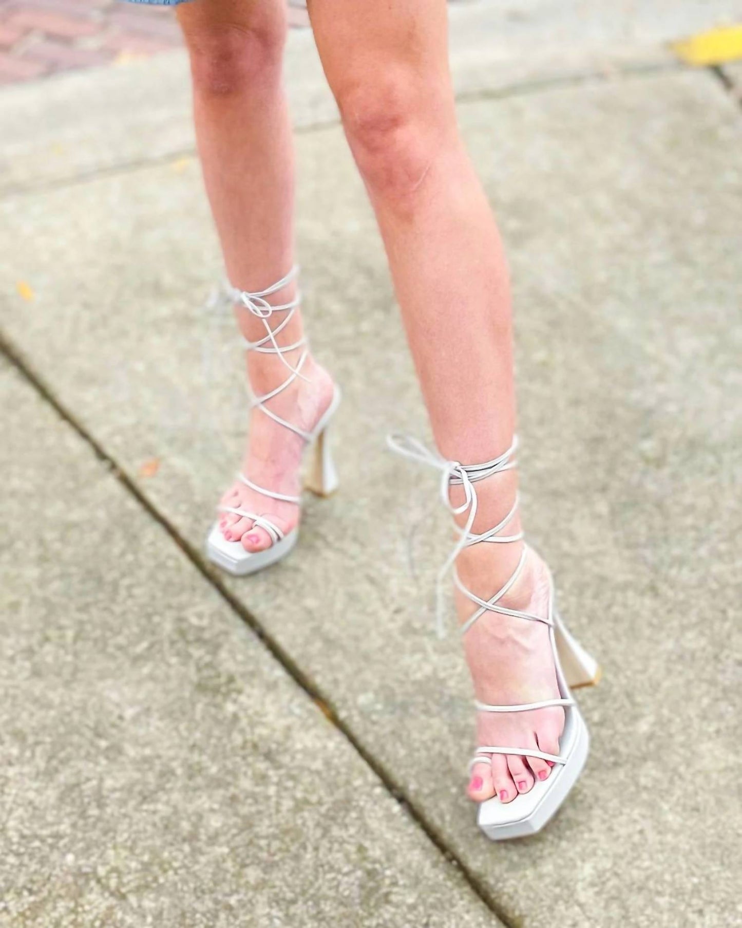 Jeffrey Campbell - Women's Prima Donna Chunky Platform