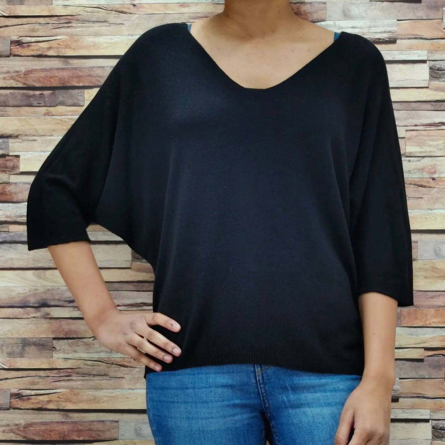 Cocco Bello - Women's Fine Knit Bat Sleeve Sweater