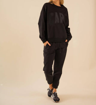 Care Tucker - Care Classic Sweatpants