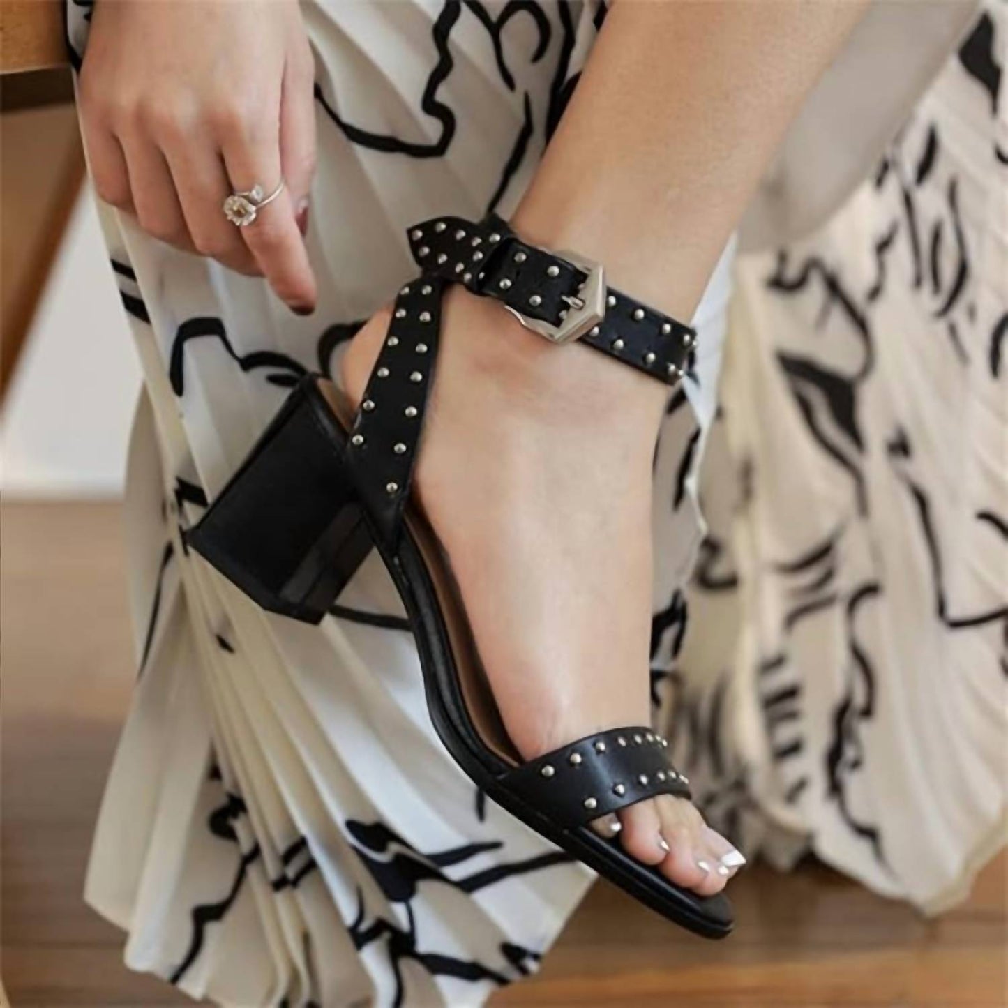 Shu Shop - Women's Studded Sandals