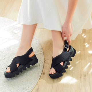 Bussola - Women's Cantara Capri Criss Cross With Zig Zag Base Sandal