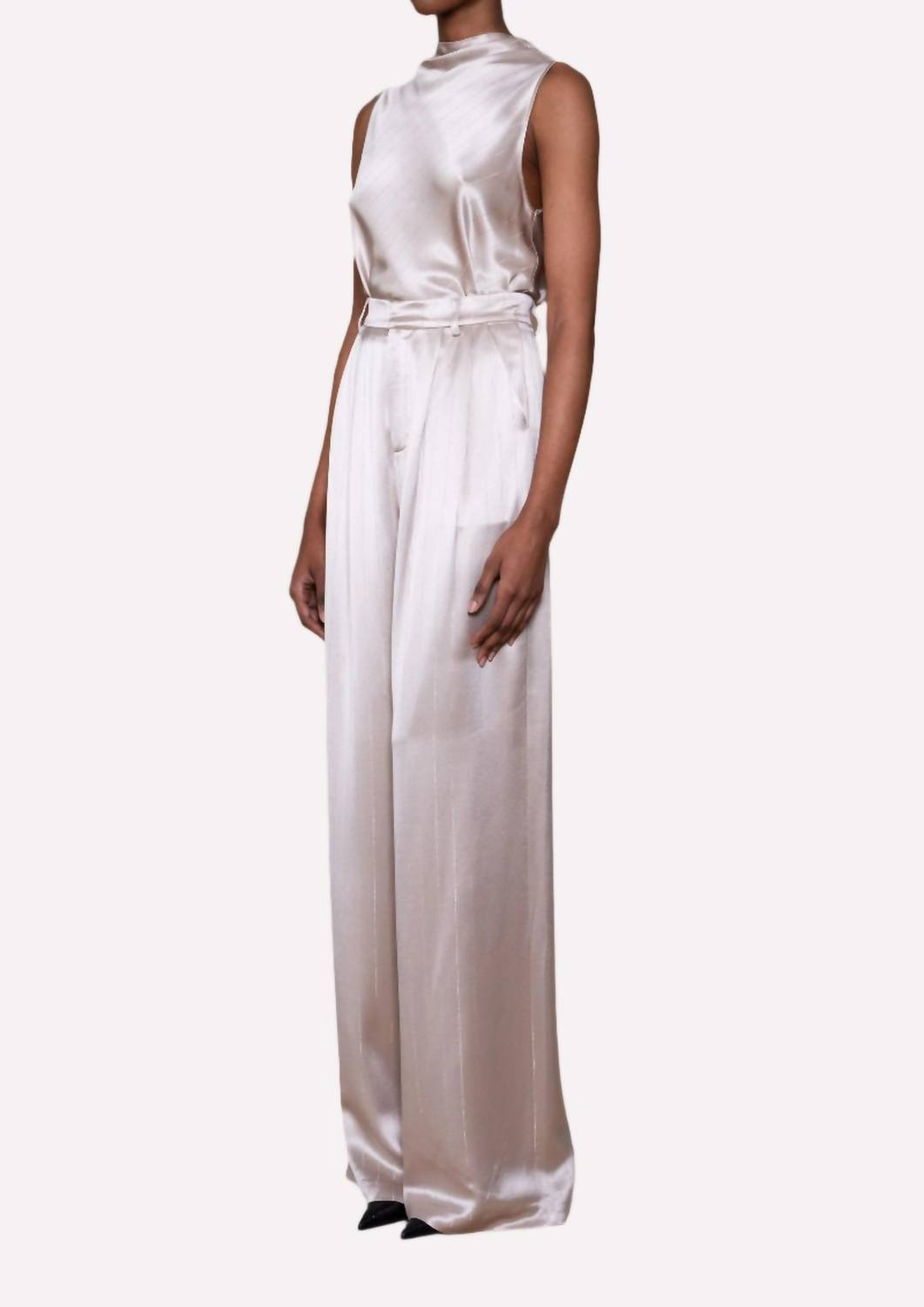 Nonchalant Label - Laura Sleeveless Top