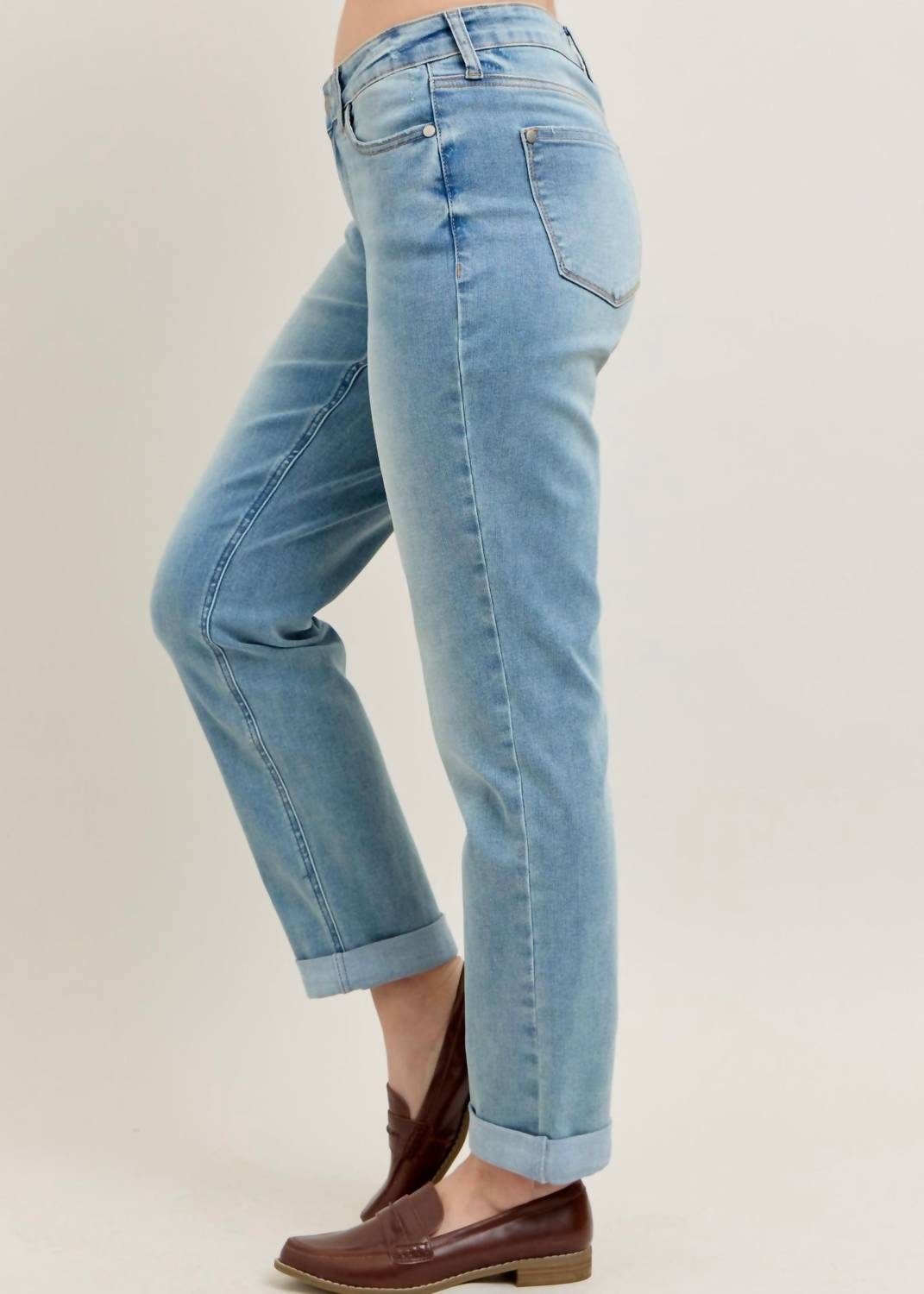 Judy Blue - V-front Cuff Boyfriend Jeans