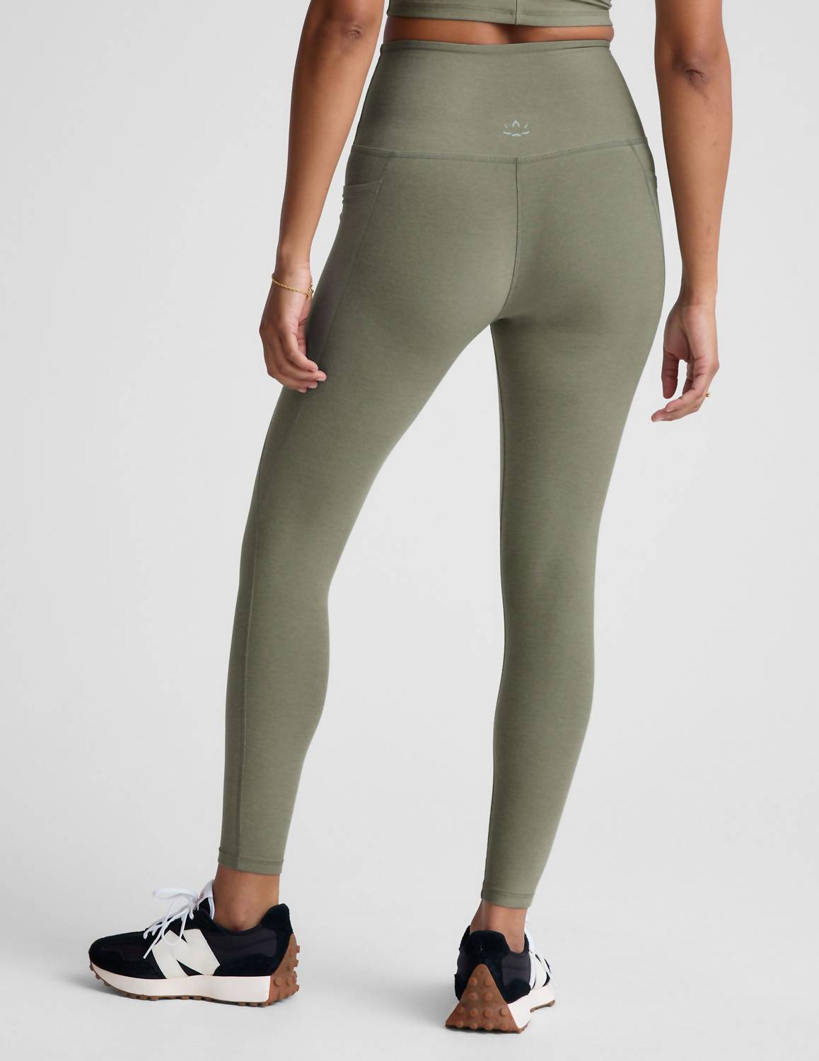 Beyond Yoga - Women's Spacedye Out Of Pocket Midi Legging