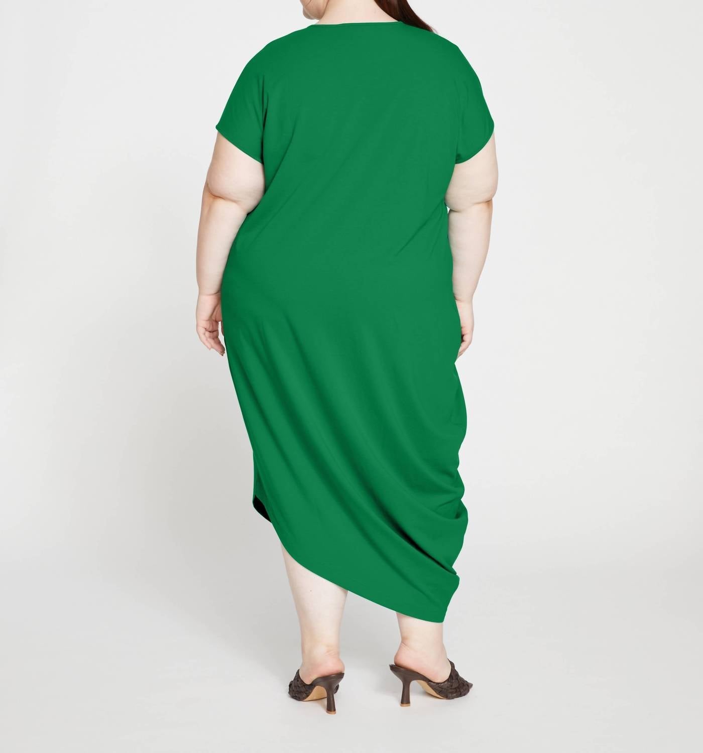 Universal Standard - Iconic Geneva Dress