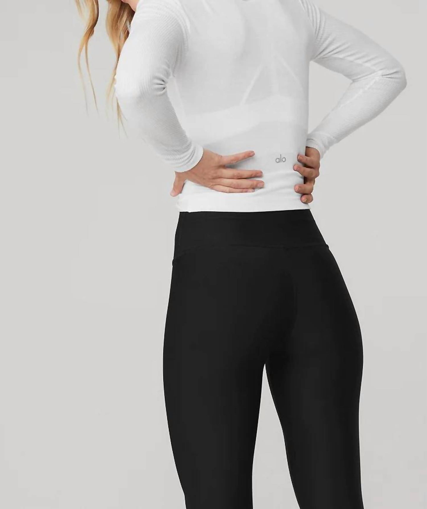 Alo Yoga - Long Sleeved Cover Tank Top