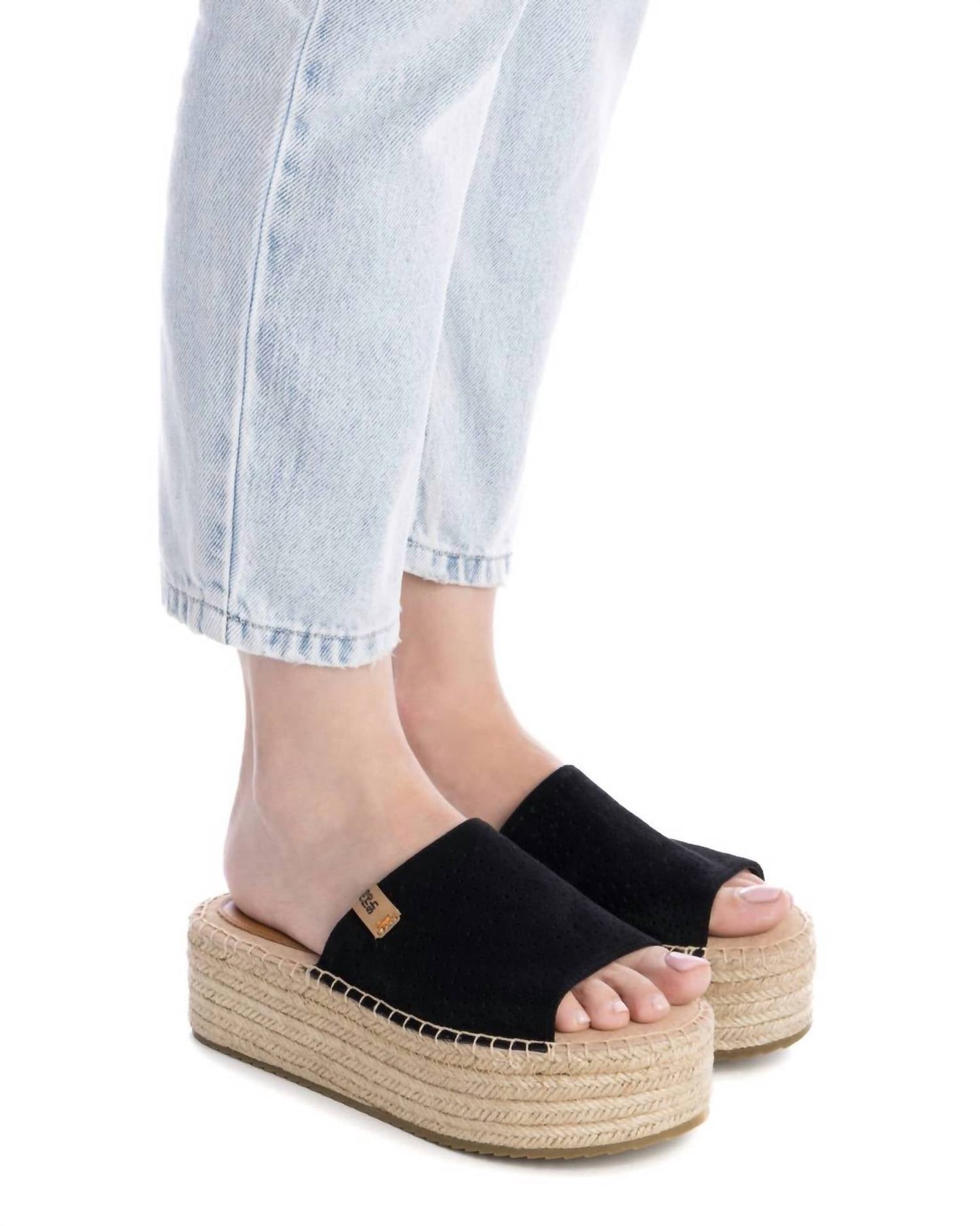 Xti - Women's Refresh Platform Wedge Sandals