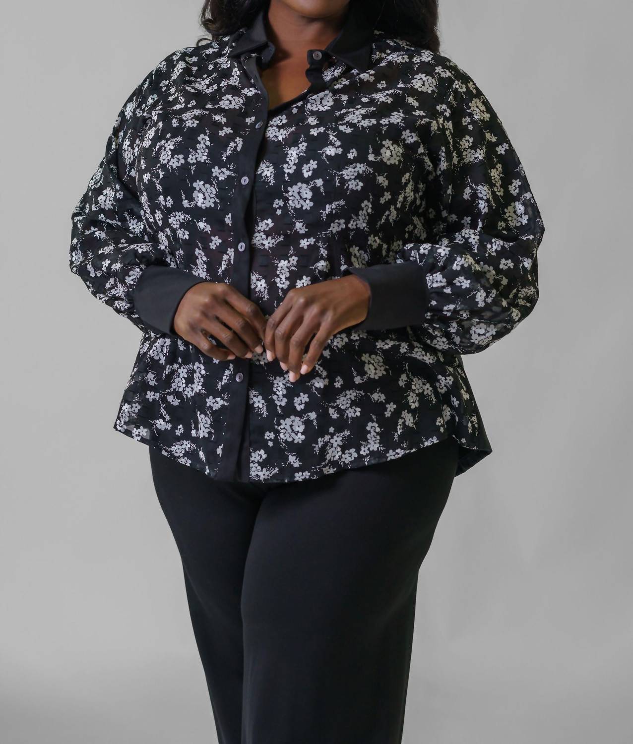 Jill Mcgowan - Mere Travel Knits Button Down Shirt - Plus