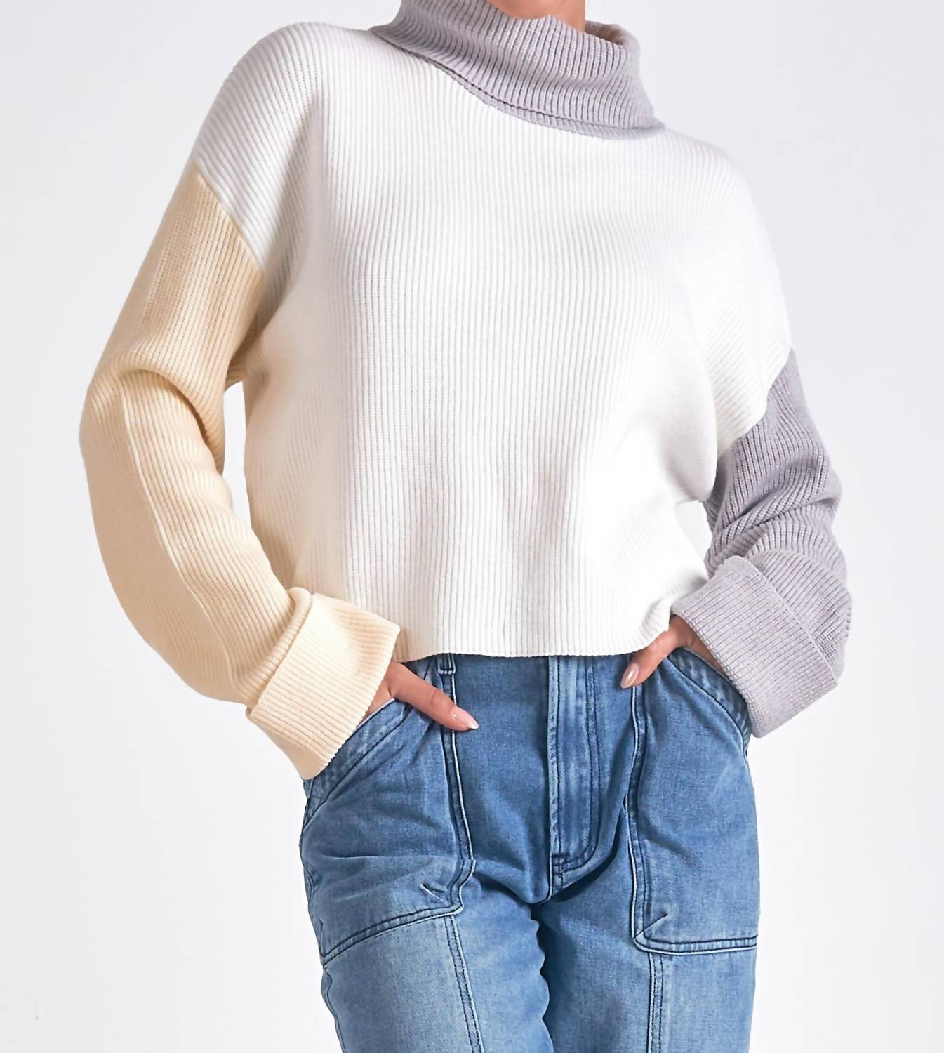 Elan - Colorblock Crop Sweater