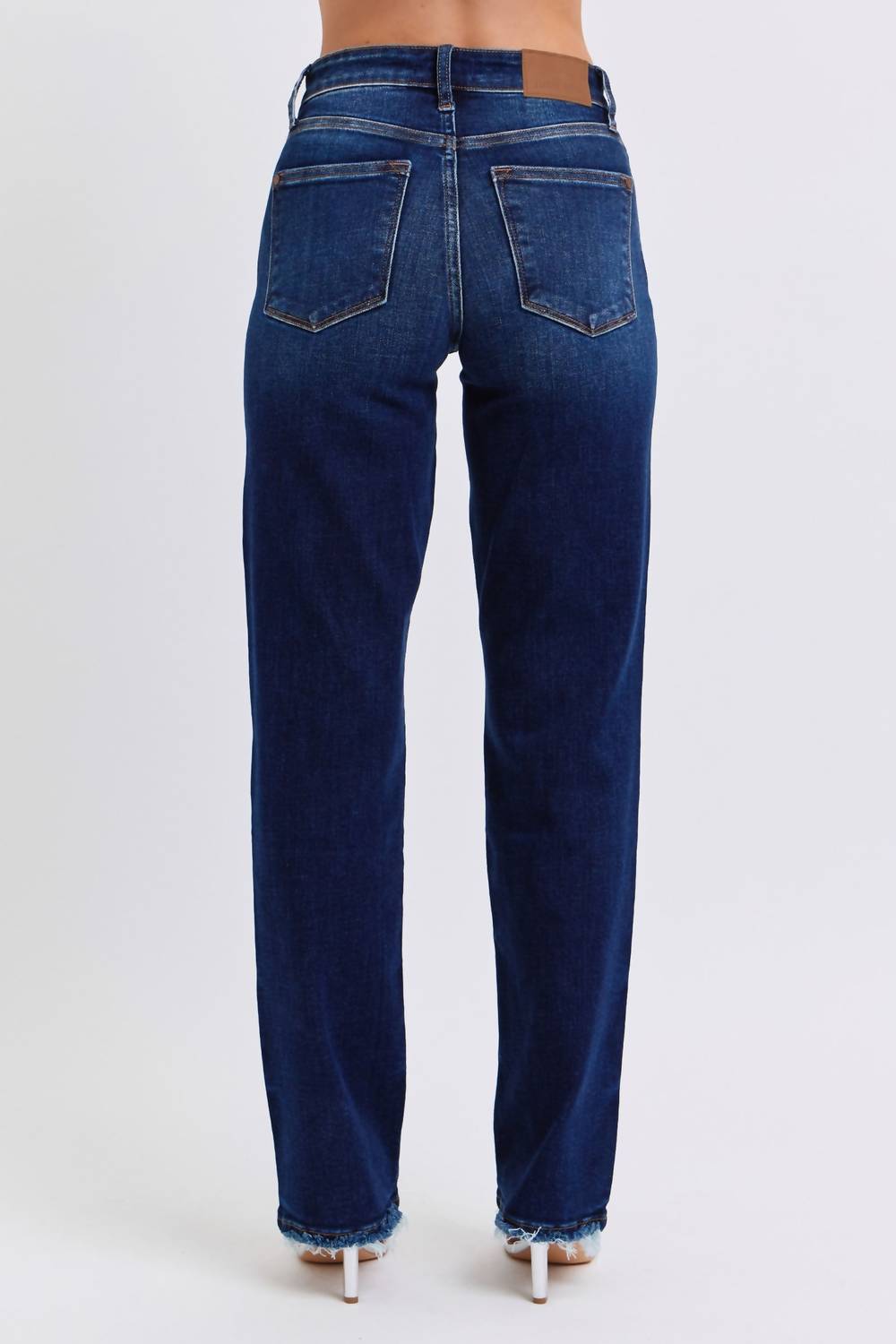 Judy Blue - Midrise Frayed Hem Straight Leg Jeans